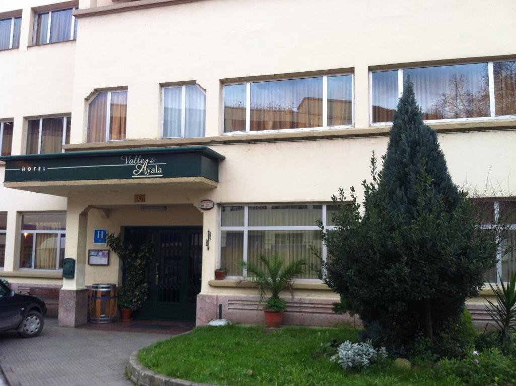 Hotel Valle De Ayala Llodio Exteriér fotografie